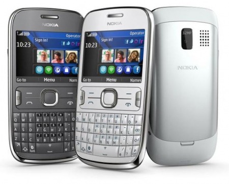 Nokia Asha 302 Image 1