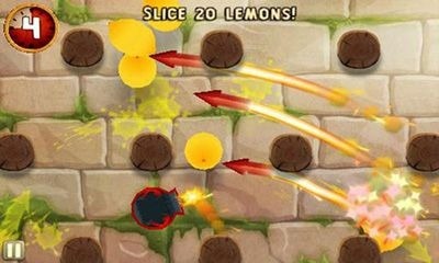 Fruit Ninja Puss in Boots Android Game Image 1