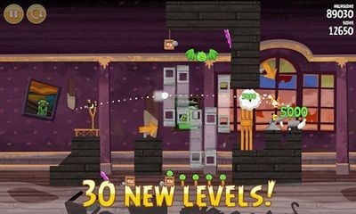 Angry Birds Seasons Haunted Hogs! Android Game Image 2