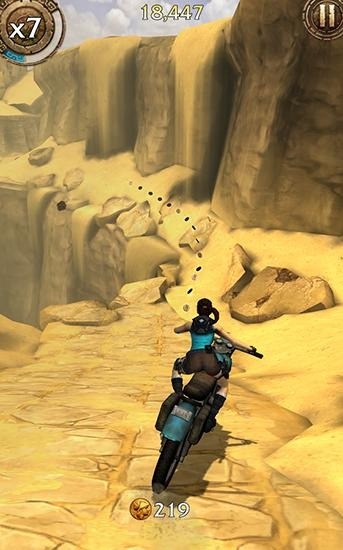 Lara Croft: Relic Run Android Game Image 3