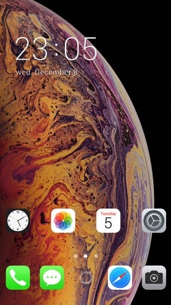 iPhone XS Yellow CLauncher Android Theme Image 1