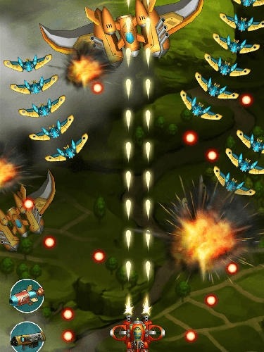 Solar Squad: Space Attack Android Game Image 4