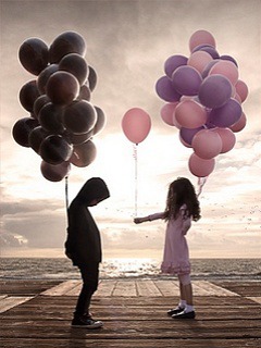 Kids And Baloons