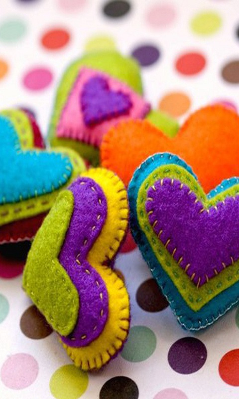 Download Free Mobile Phone Wallpaper Colorful Hearts - 563 ...