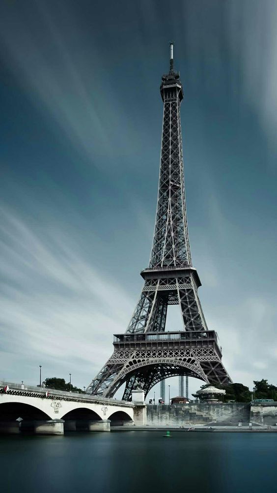 Download Free Mobile Phone Wallpaper Eiffel Tower - 4559 